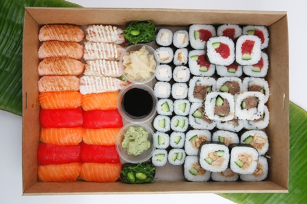 Assorted delux sushi platter 48 Pc _HP_0189 (2)